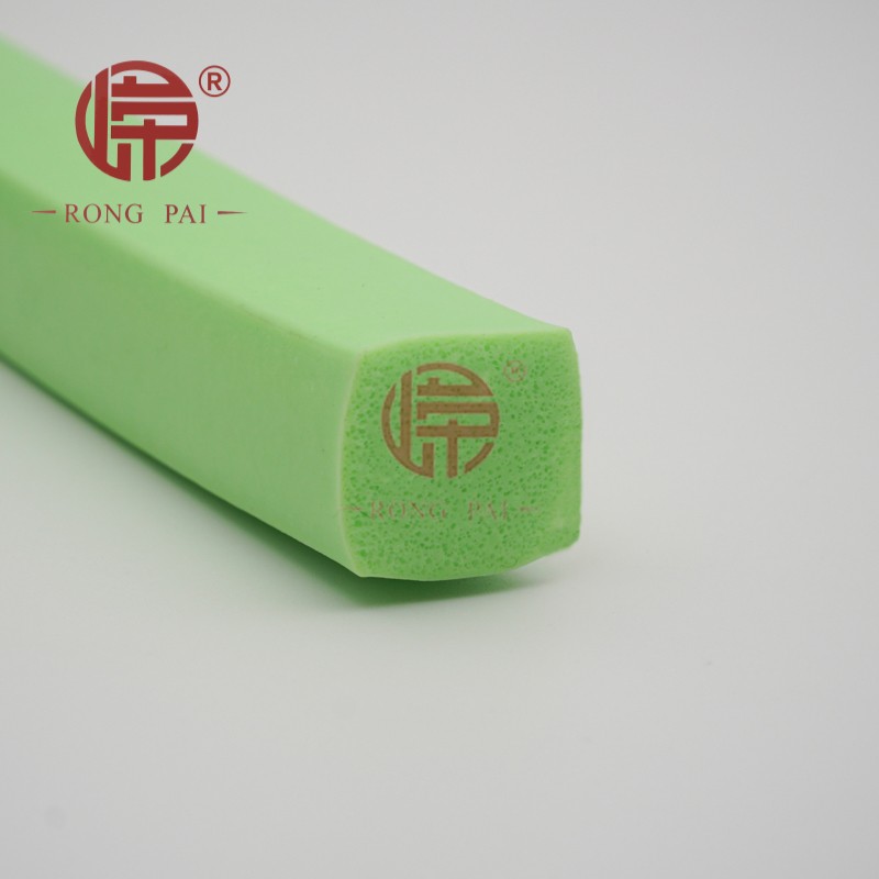 硅膠發泡條是新能源技術鋰電池的最好的選擇 -常州嶸牌橡塑制品有限公司 硅膠發泡條是新能源技術鋰電池的最好的選擇 -常州嶸牌橡塑制品有限公司