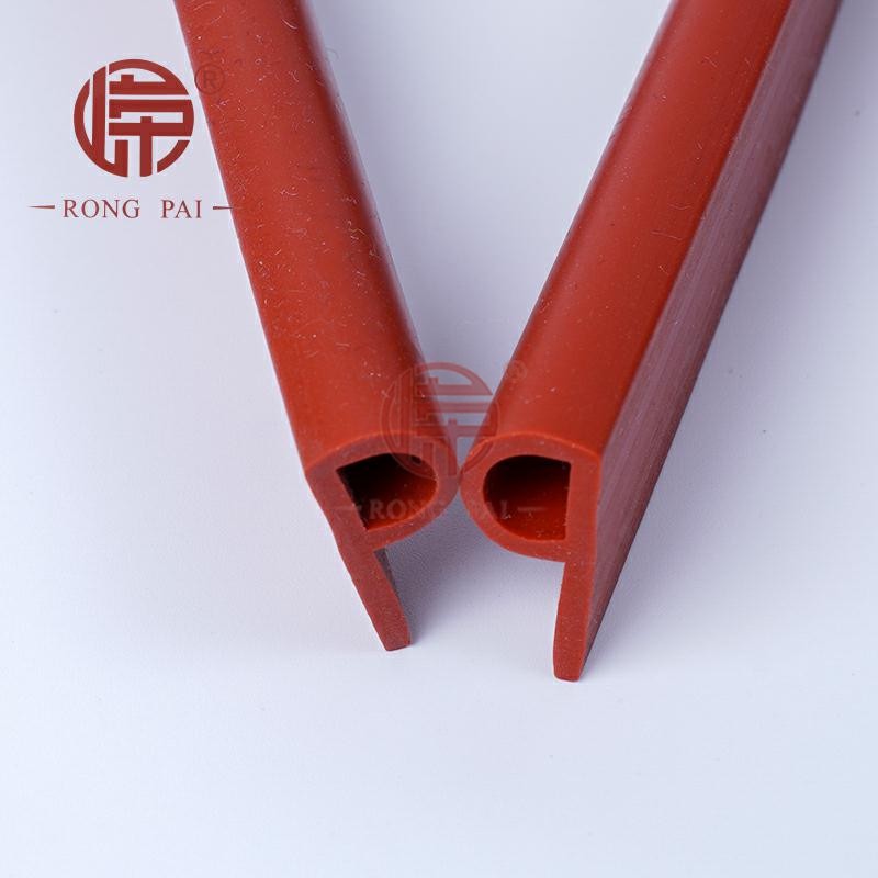 硅膠密封條在高溫情況下還可以維持密封嗎?-常州嶸牌橡塑制品有限公司 硅膠密封條在高溫情況下還可以維持密封嗎?-常州嶸牌橡塑制品有限公司